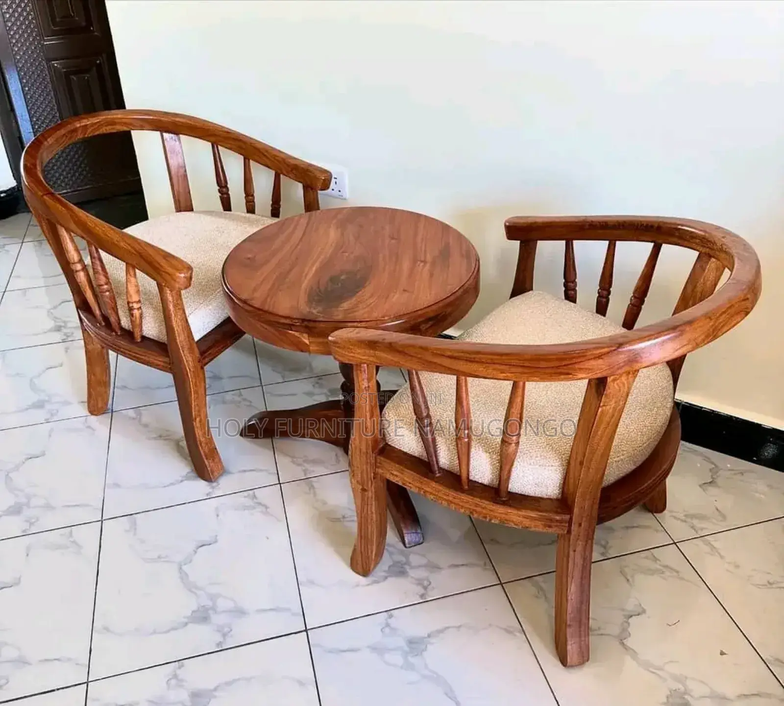 Dining for 2 People