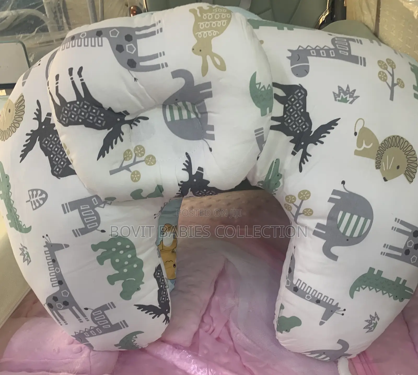 Breastfeeding Pillow With Baby Head Protection Cushion