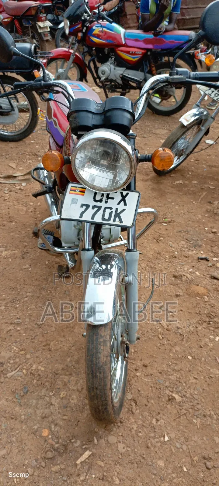Bajaj Boxer 100 2024 Red