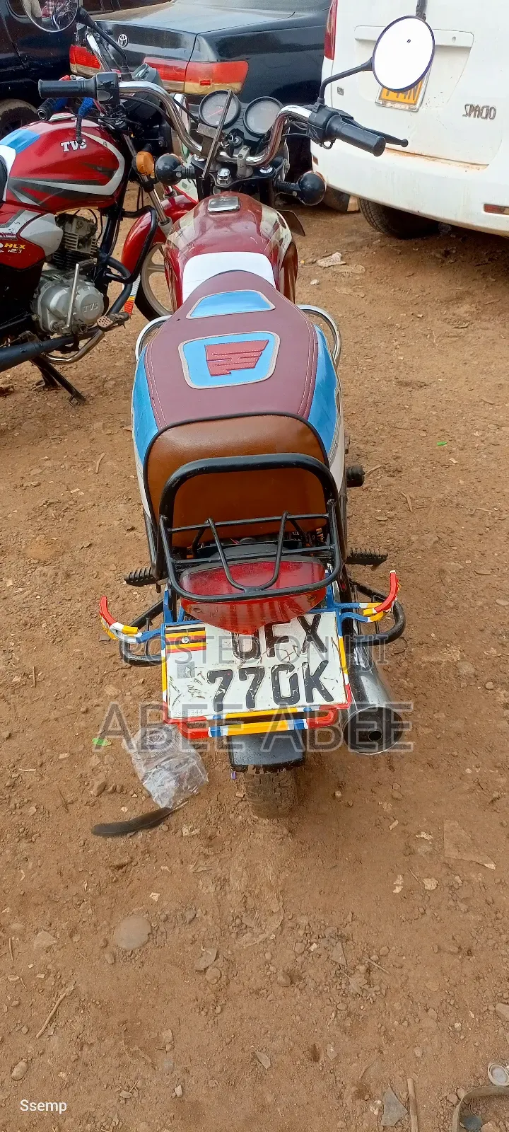 Bajaj Boxer 100 2024 Red