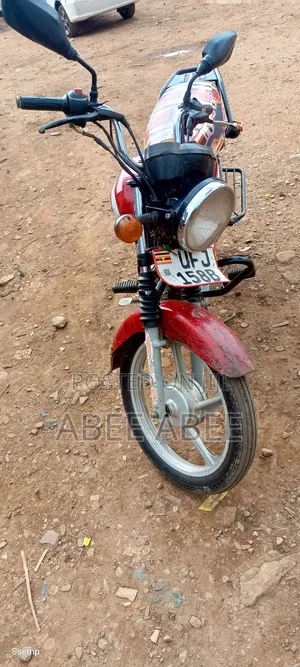 TVS HLX 125 2024 Red