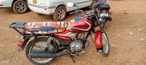 TVS HLX 125 2024 Red
