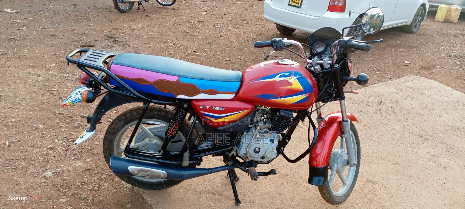 Bajaj Boxer 125 2024 Red