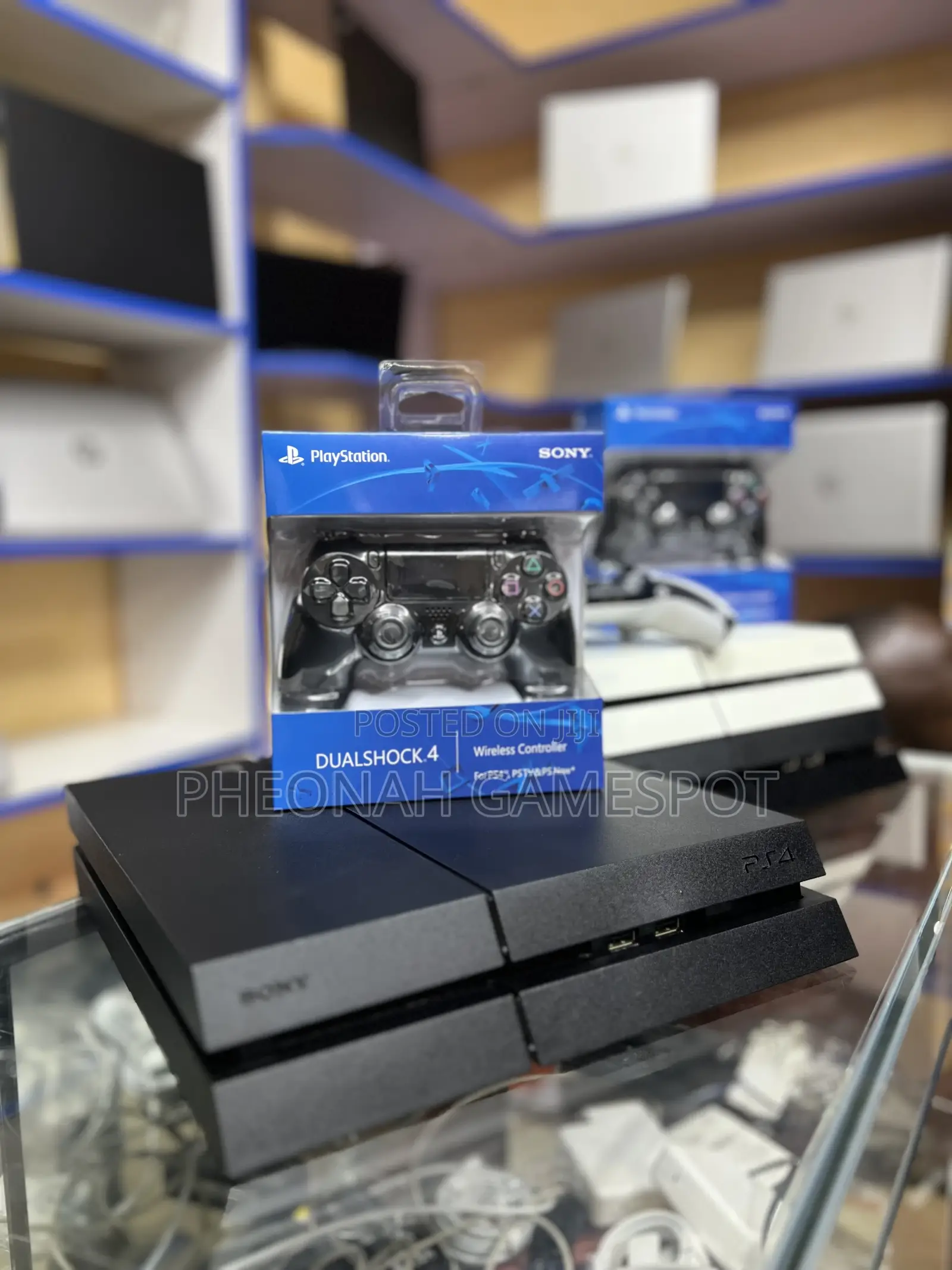Ps4 Relaxed Play Gaming System With 2 Controllers and 12 Games.