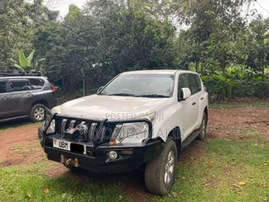 Toyota Land Cruiser Prado 2.8 2018 White