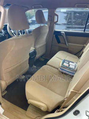 Toyota Land Cruiser Prado 2.8 2018 White