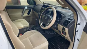 Toyota Land Cruiser Prado 2.8 2018 White