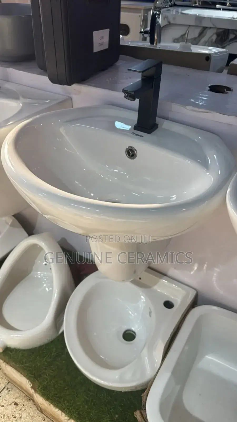 Short Pedestal Basin