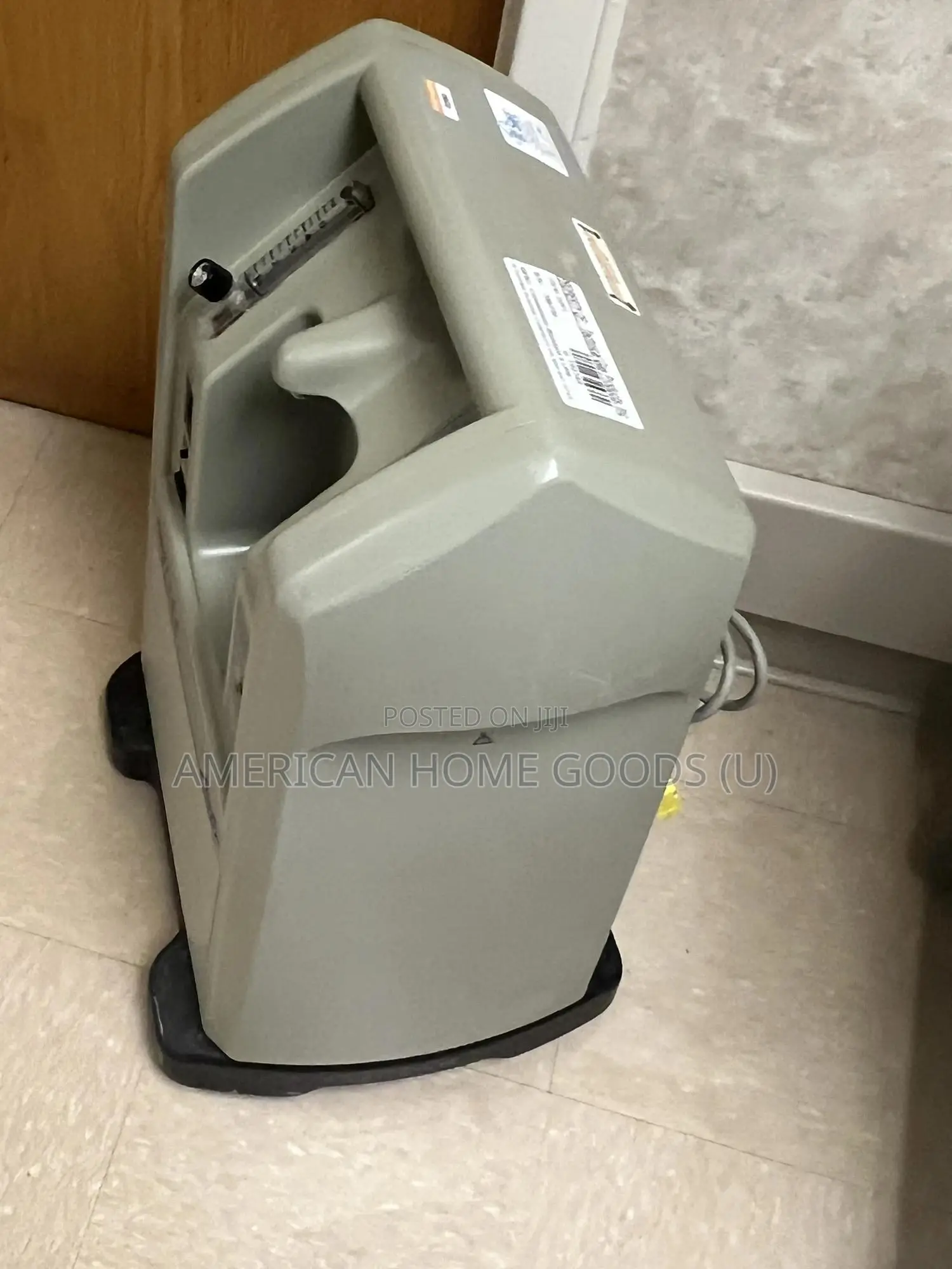 10 LPM Oxygen Concentrator Airsep Intensity 10. For Rent Per Week