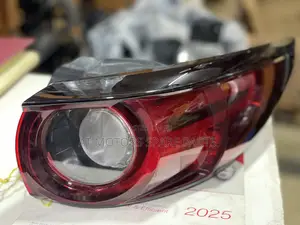 Mazda Cx5. 2016 Back Lights