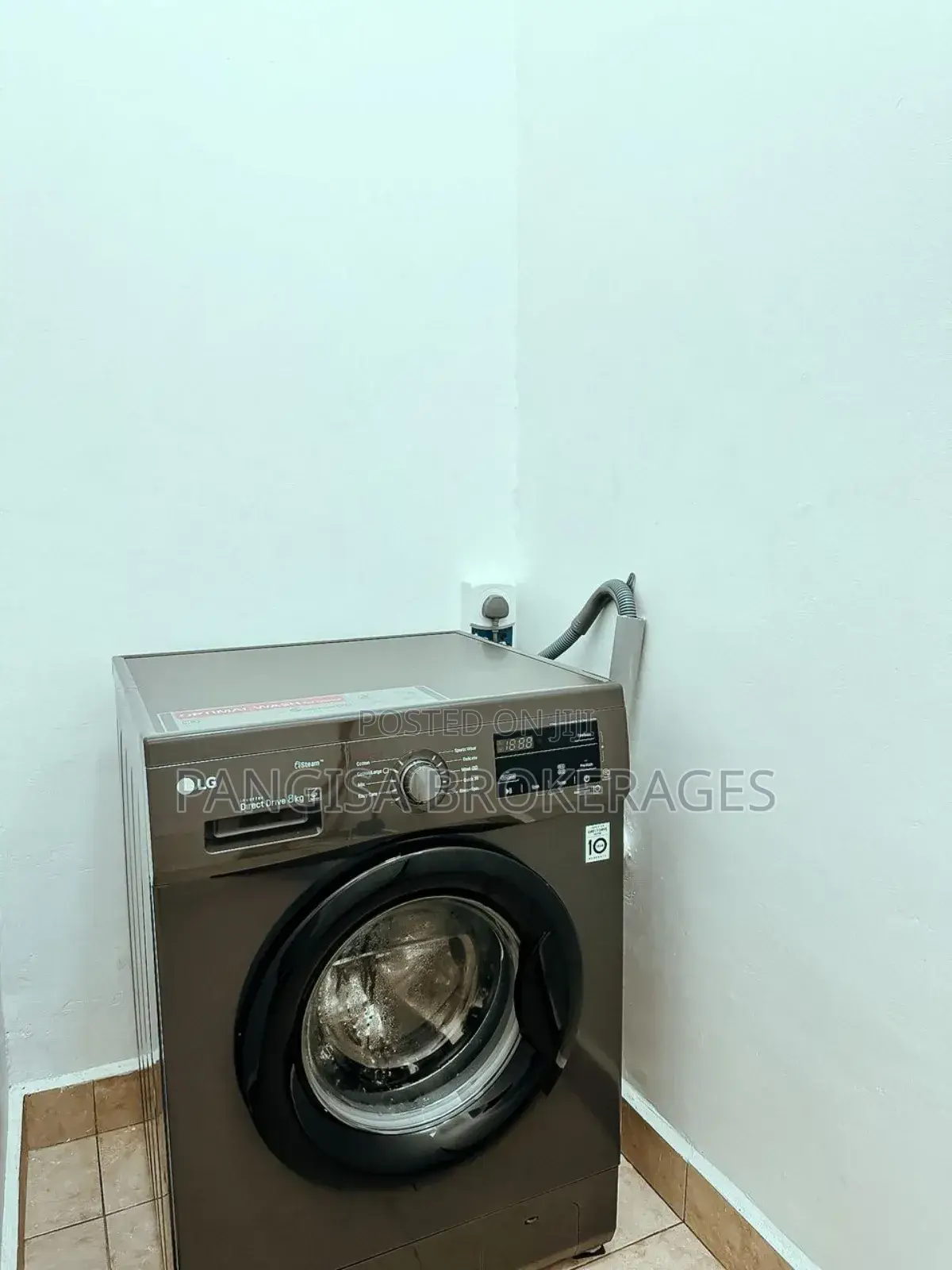 Fully Furnished 2bedroom Airbnb Kololo