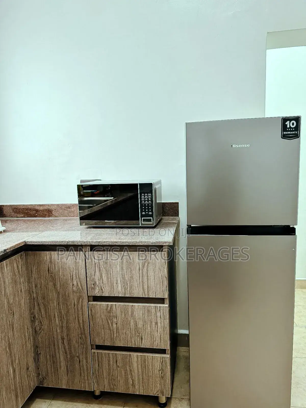 Fully Furnished 2bedroom Airbnb Kololo