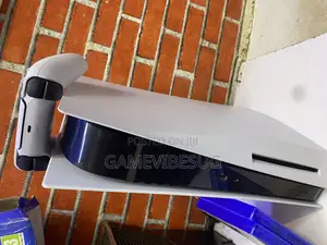 Safe Ps5 Purchase: 2 Controllers, 3 Games, All Cords - Fast