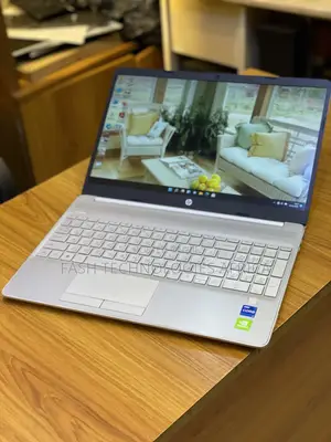 New Laptop HP 15 16GB Intel Core I7 SSD 256GB