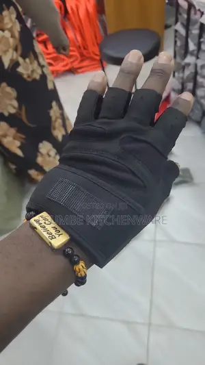 Gym Gloves or Work Out Gloves