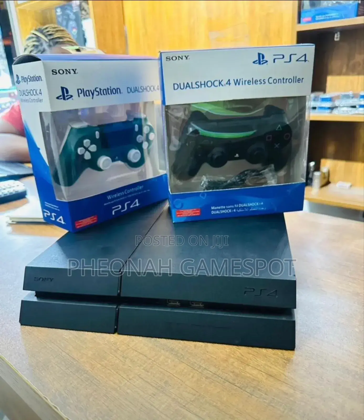 This Ps4 Is Basically New, No Zibbs! Comes With 12 Games and 2 Pads