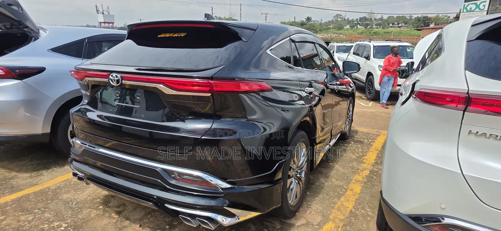 Toyota Harrier 2021 Black