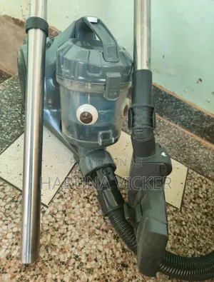 Vacuum Cleaner