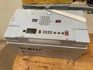 Yachu 80ah Solar Gel Battery With Controller