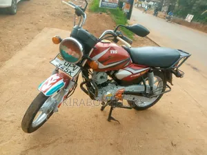 TVS HLX 125 2025 Red