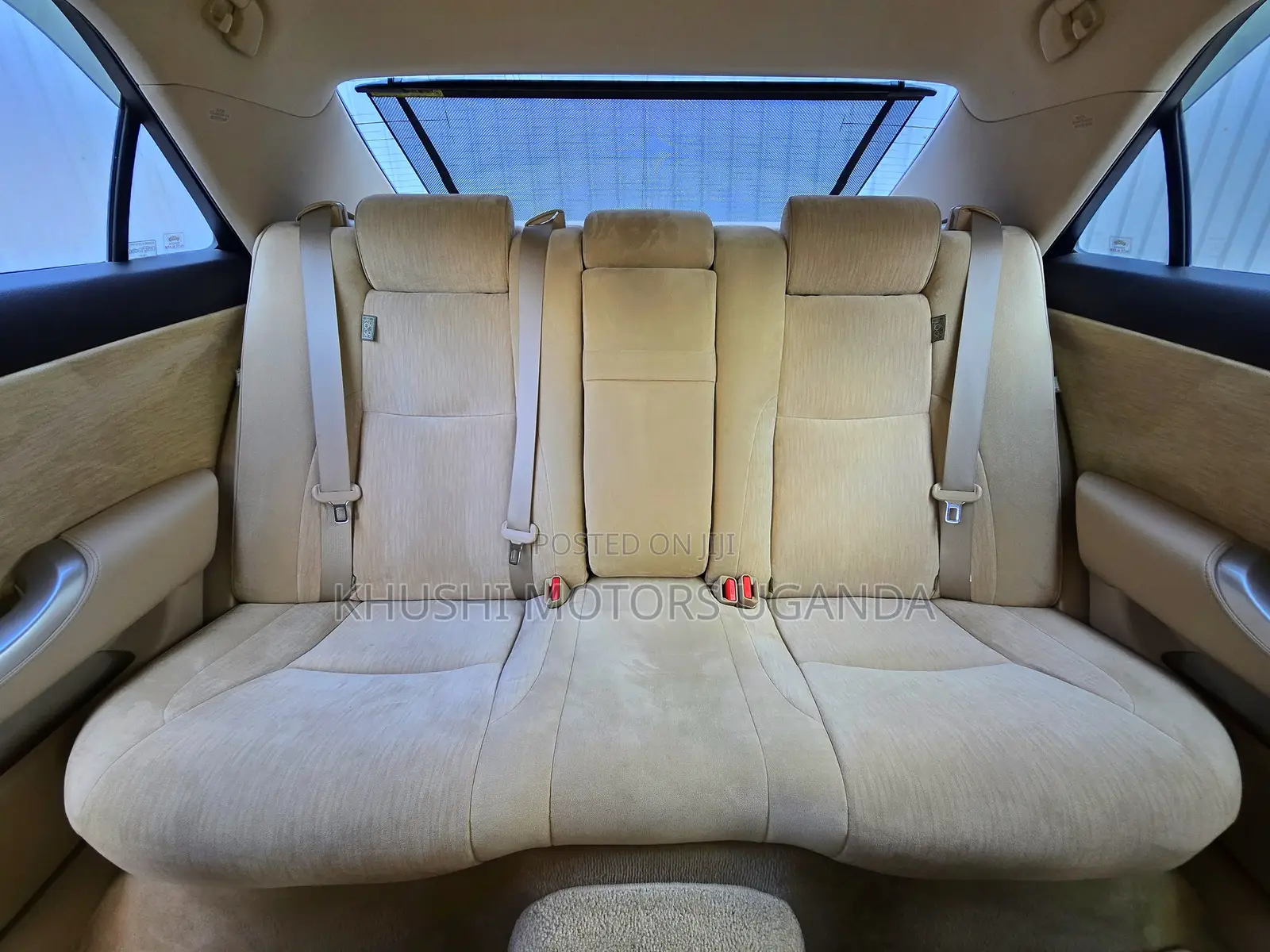 Toyota Crown 2012 White