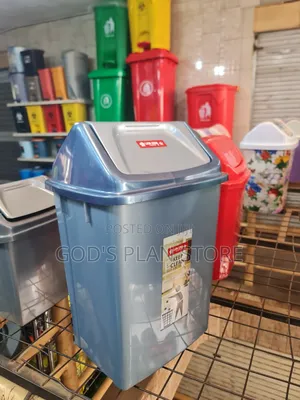 20litres Swing Plastic Dust Bins Plastic Dust Bins