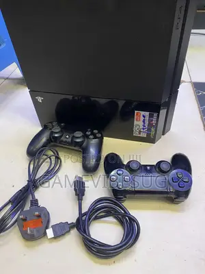 Used Uk Ps4 Console With 2 New Pads, 7 Games All Power Leads