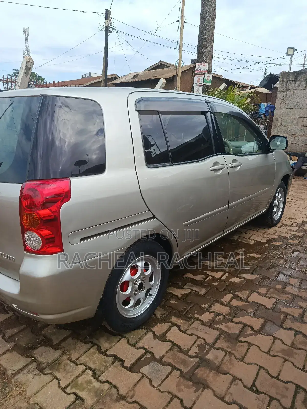 Toyota Raum 1.5 FWD 2003 Silver