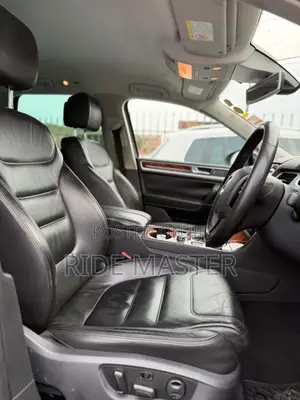Volkswagen Touareg 2014 Black