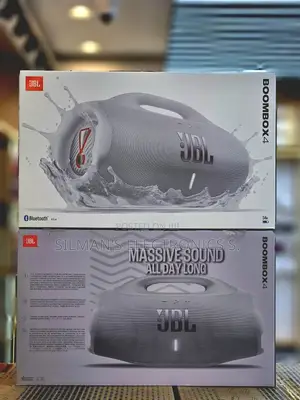 JBL Boombox 4 White Colour