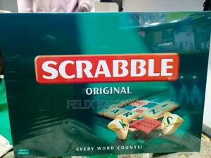 Scrabble Original.