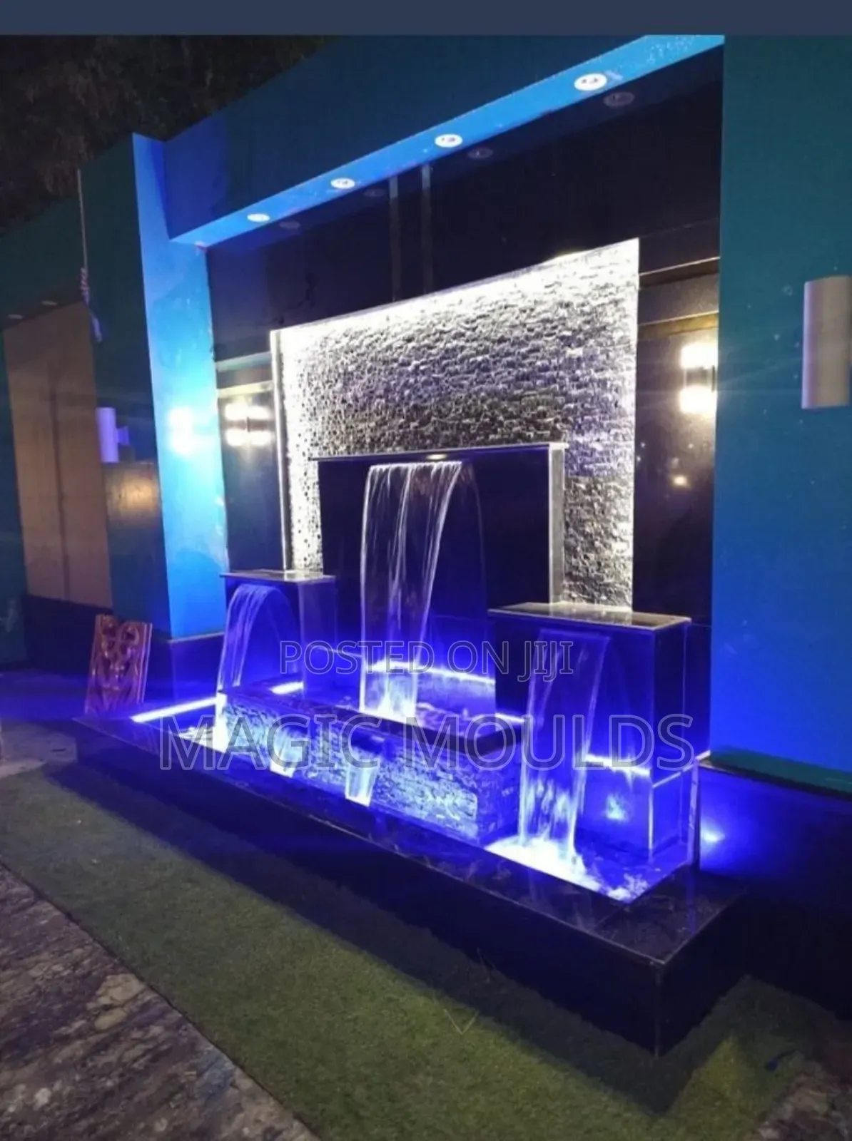 Wall Blade Water Fountains