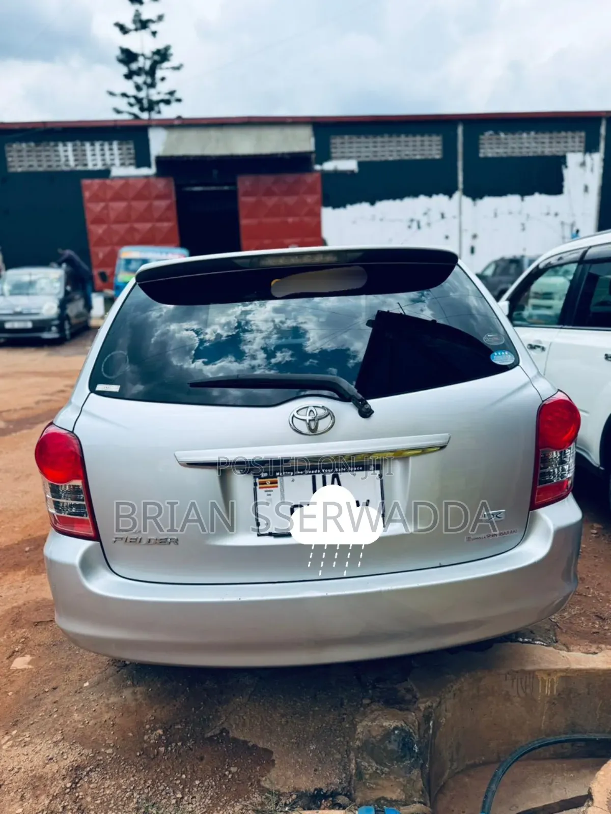 Toyota Corolla Fielder 2010 Silver