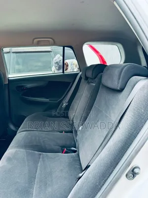 Toyota Corolla Fielder 2010 Silver