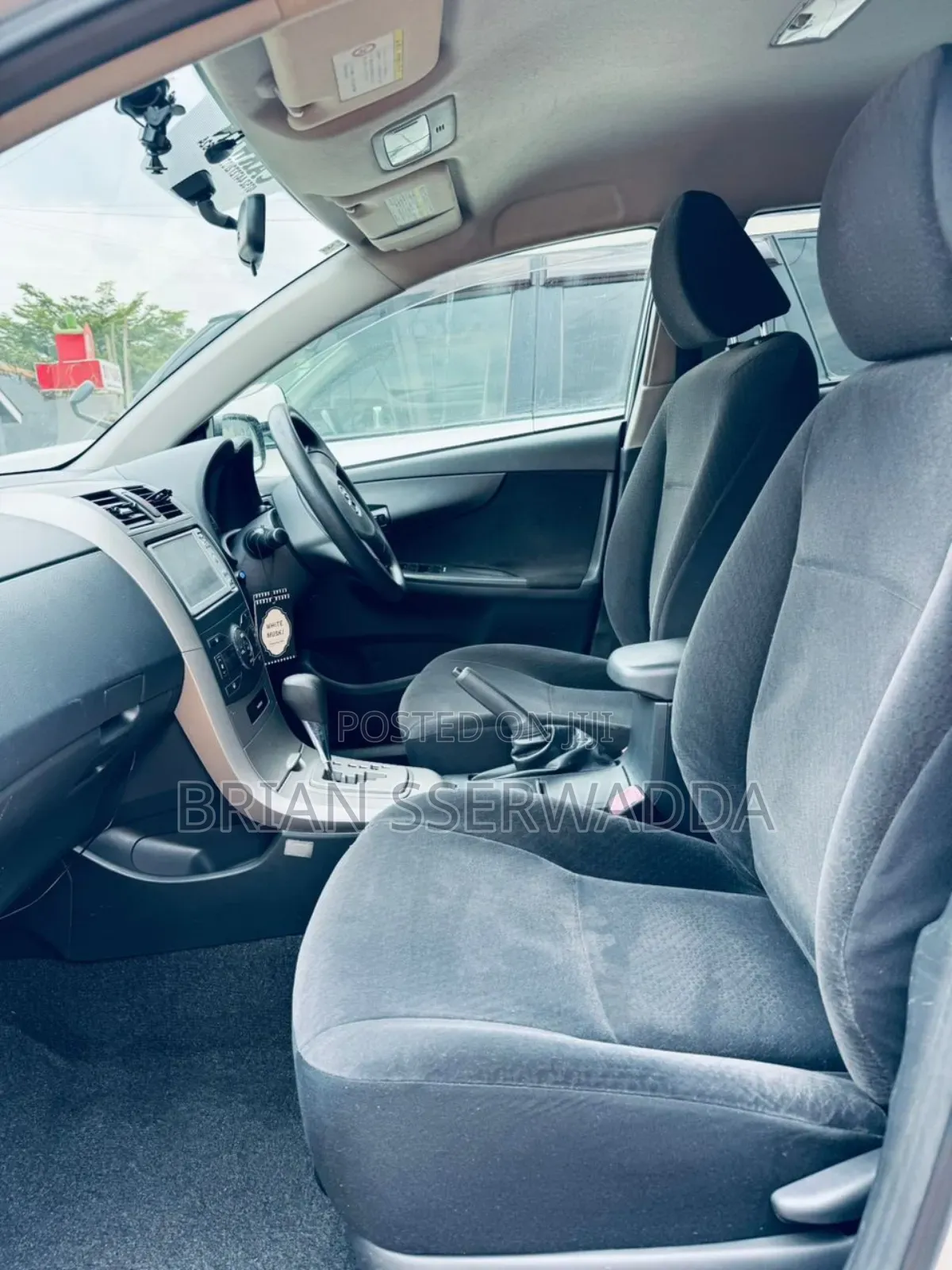 Toyota Corolla Fielder 2010 Silver