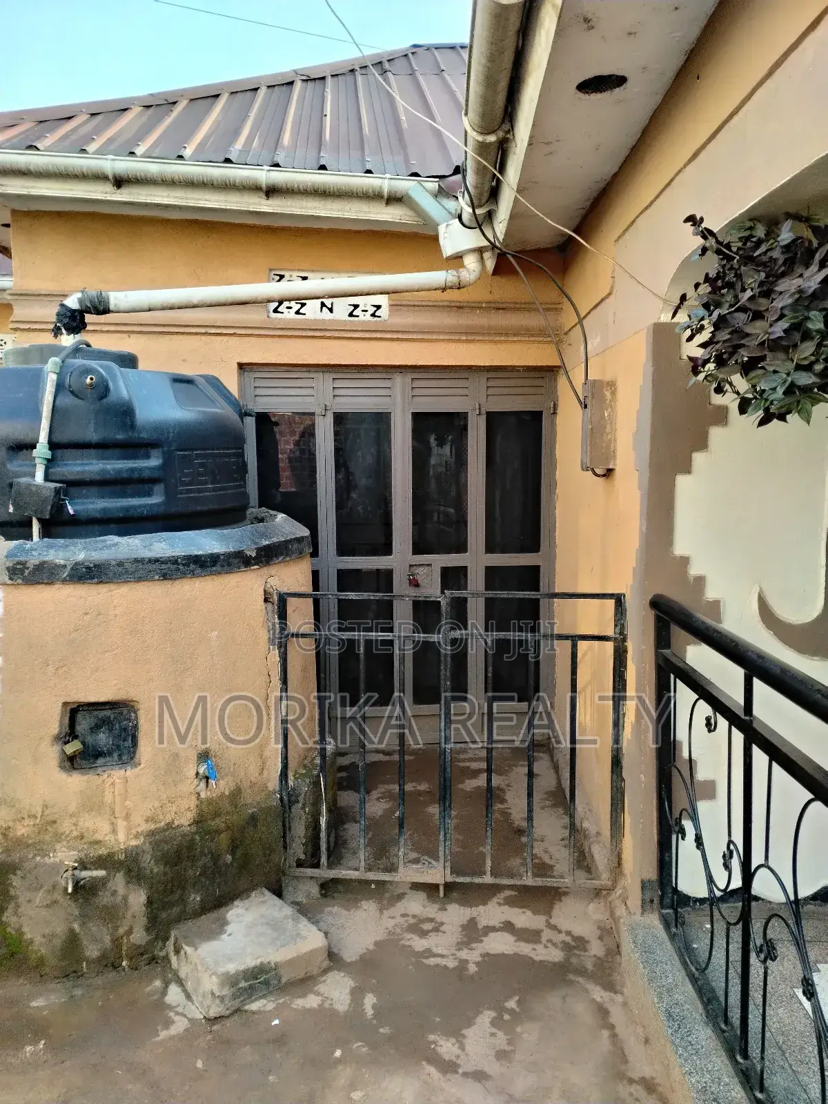 Furnished 4bdrm Bungalow in Kasimu, Makindye for sale