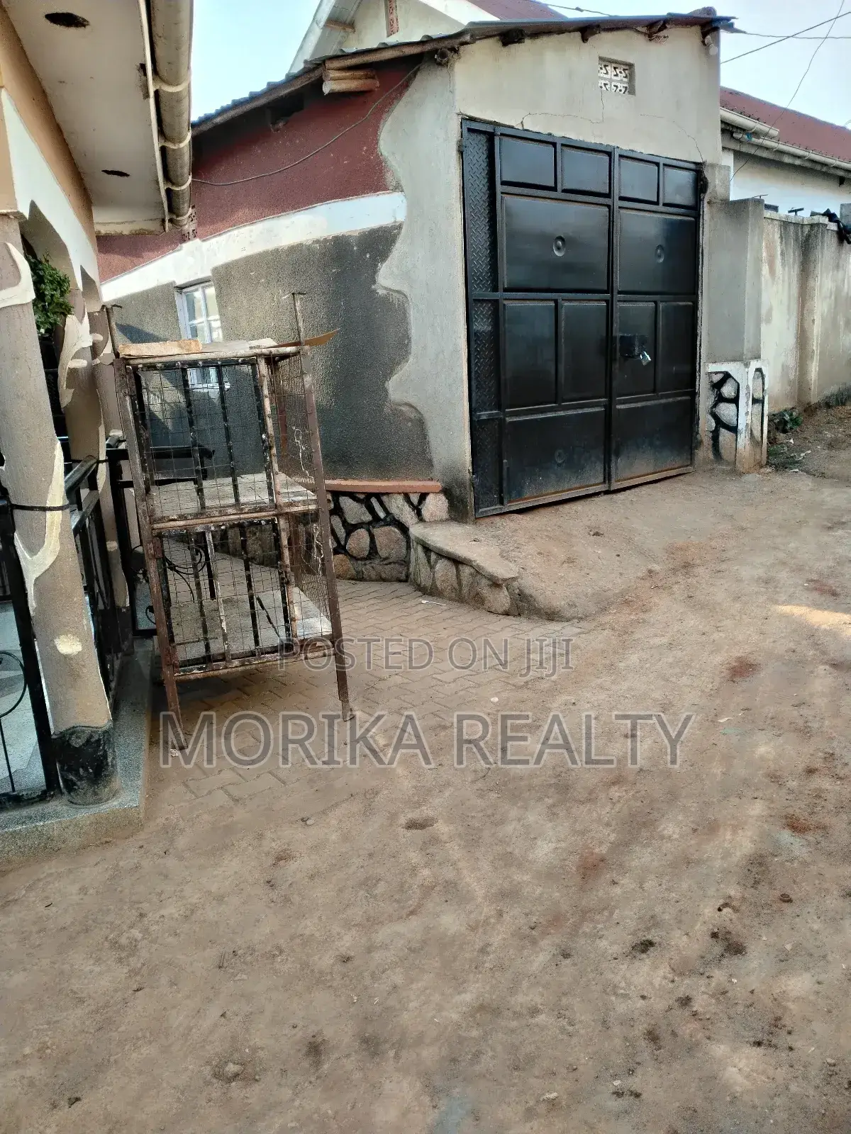 Furnished 4bdrm Bungalow in Kasimu, Makindye for sale