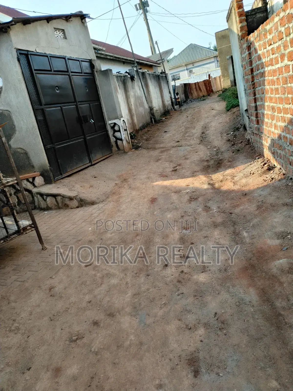 Furnished 4bdrm Bungalow in Kasimu, Makindye for sale