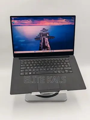 New Laptop Dell Precision 15 5540 16GB Intel Core I7 SSD 512GB
