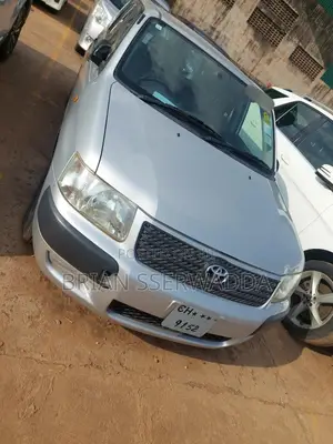 Toyota Succeed 2012 Silver