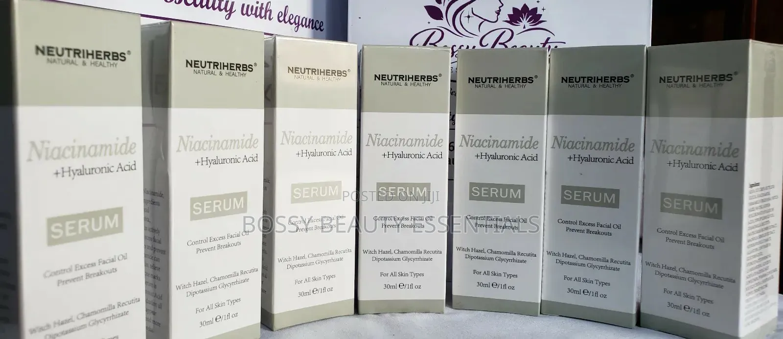 Neutriherbs Niacinamide + Hyaluronic Serum