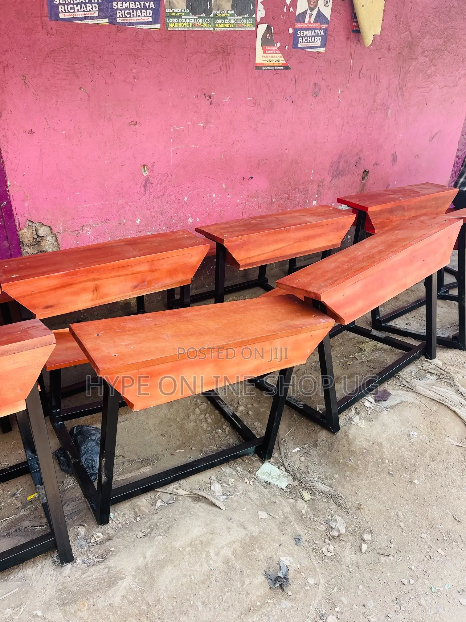 3fts, School Chairs