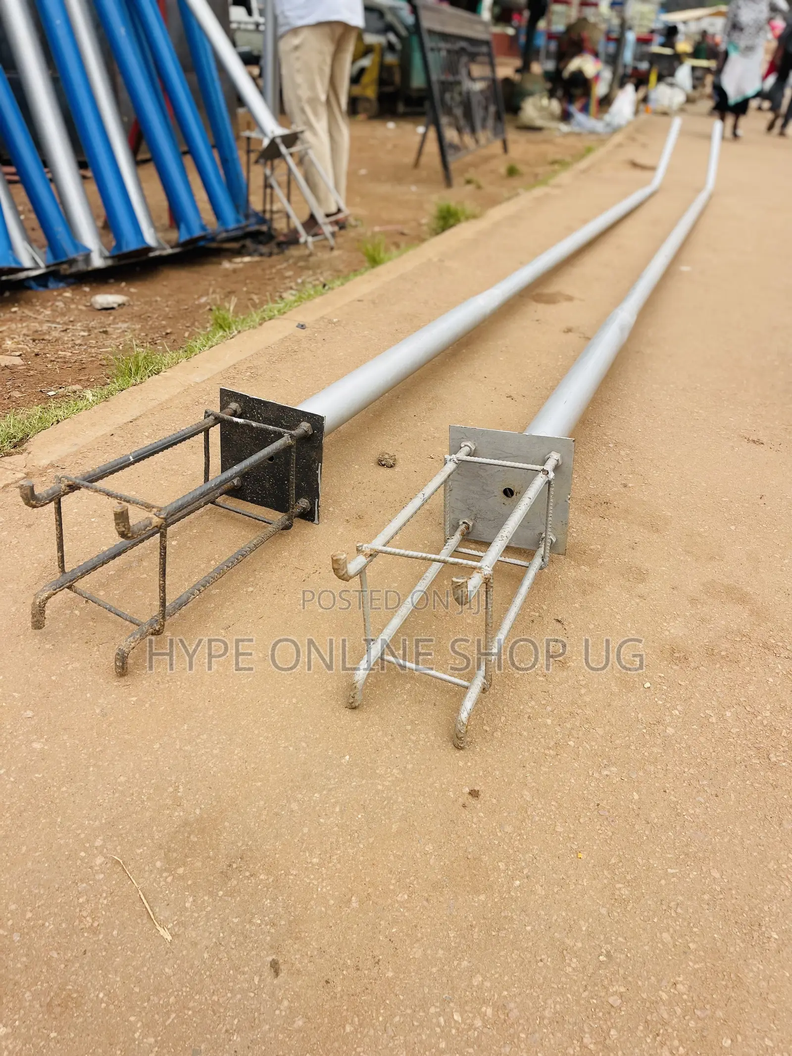 Strong Solar Poles for Long View Lights