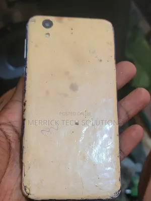 Sharp Aquos V 64 GB