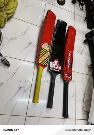 Cricket Bats Original Material All Different Colors and Sizes