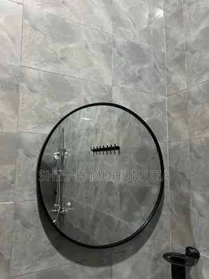 Circle Metallic Mirror