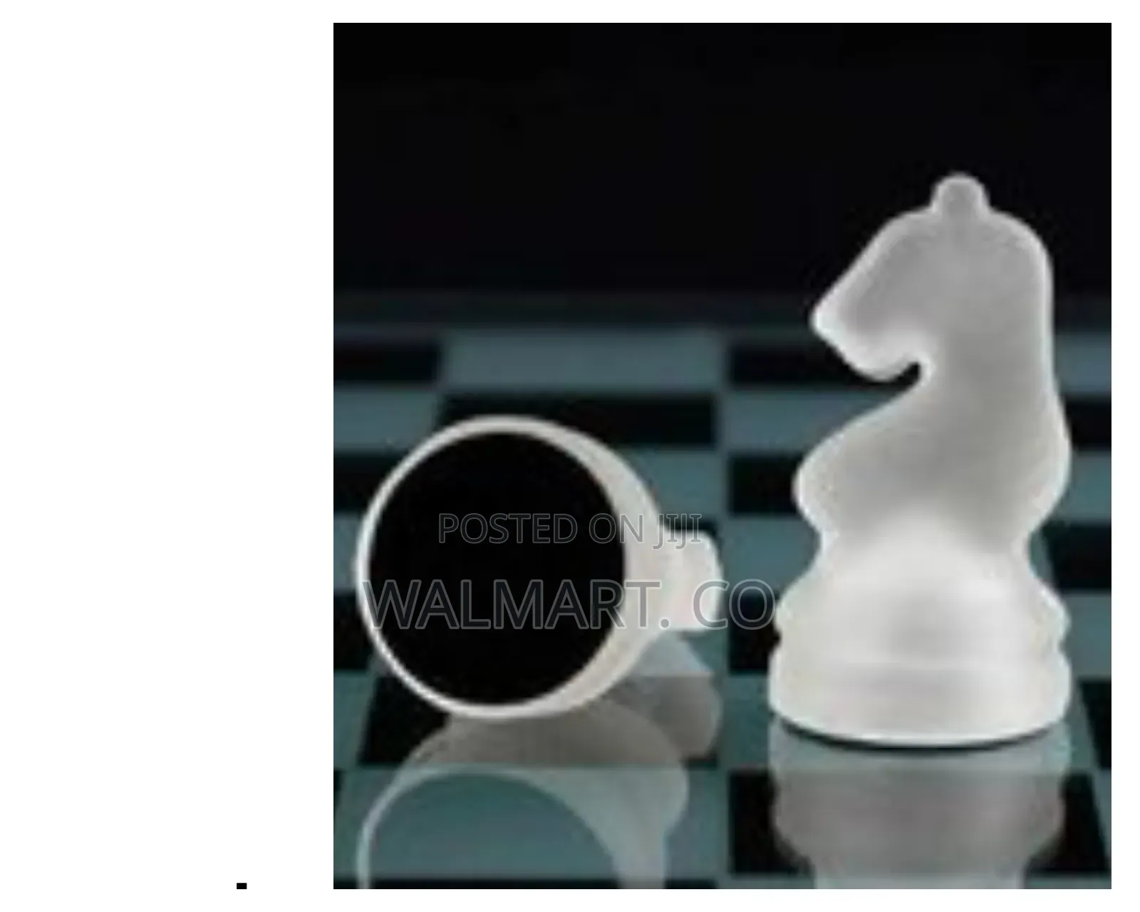 Elegant Glass Chess Set With Frosted and Clear Pieces