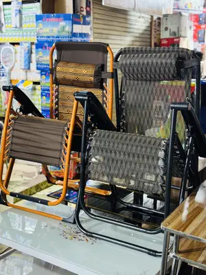 Folding Zero Gavity Recliner Chair