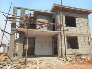 Furnished 4bdrm Duplex in Kira for sale
