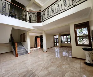 5bdrm Duplex in Fs Properties Ltd, Nakawa for rent